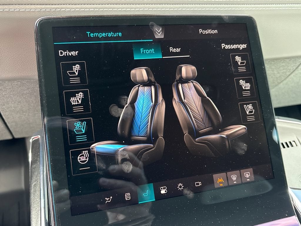 2026 Cadillac ESCALADE IQ Sport