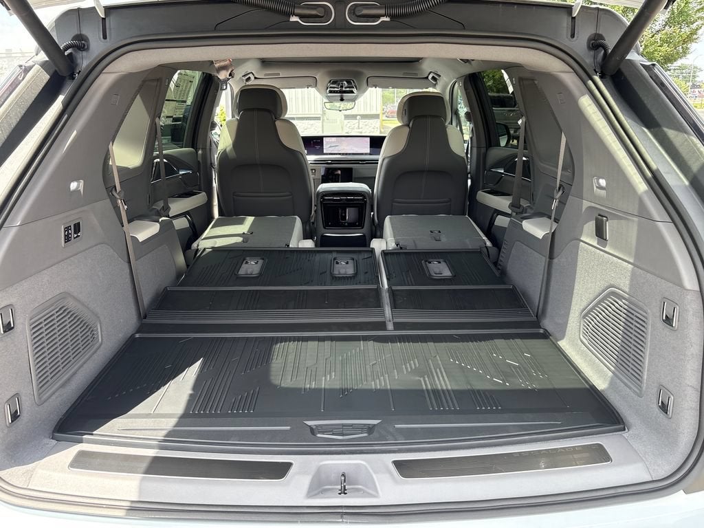 2026 Cadillac ESCALADE IQ Sport