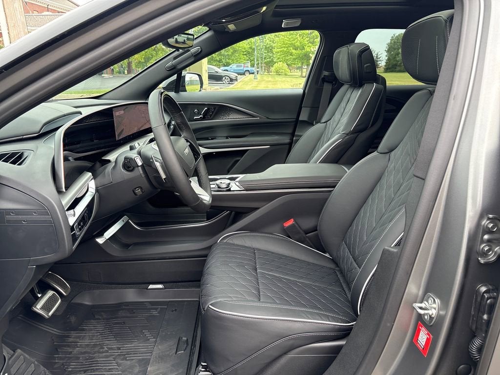 2026 Cadillac LYRIQ V-Series Premium