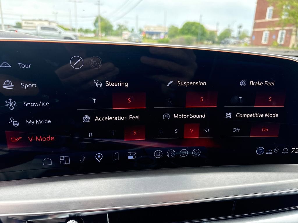 2026 Cadillac LYRIQ V-Series Premium