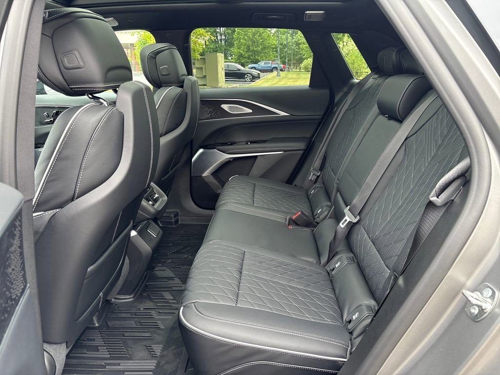 2026 Cadillac LYRIQ V-Series Premium