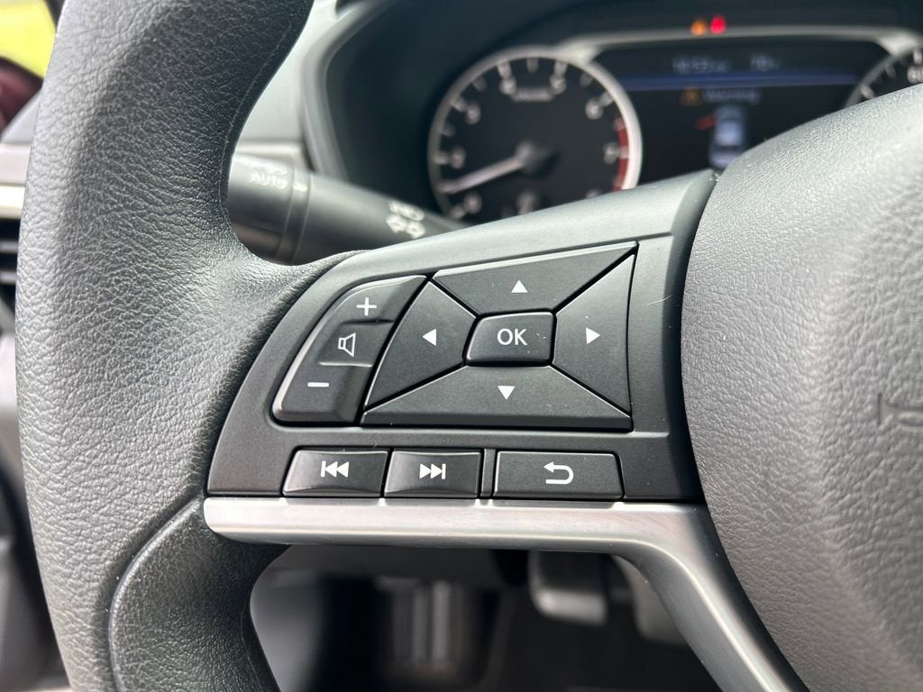 2025 Nissan Altima SV FWD
