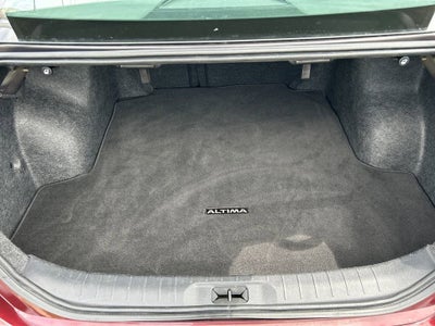 2025 Nissan Altima SV FWD