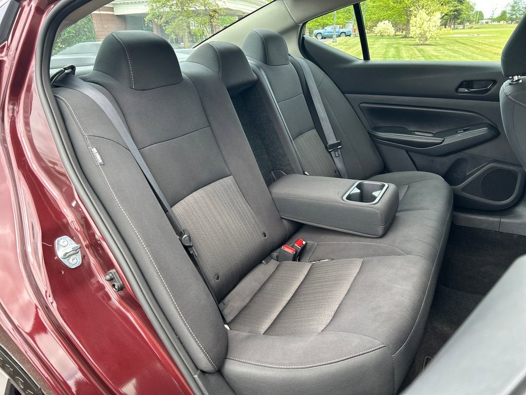 2025 Nissan Altima SV FWD