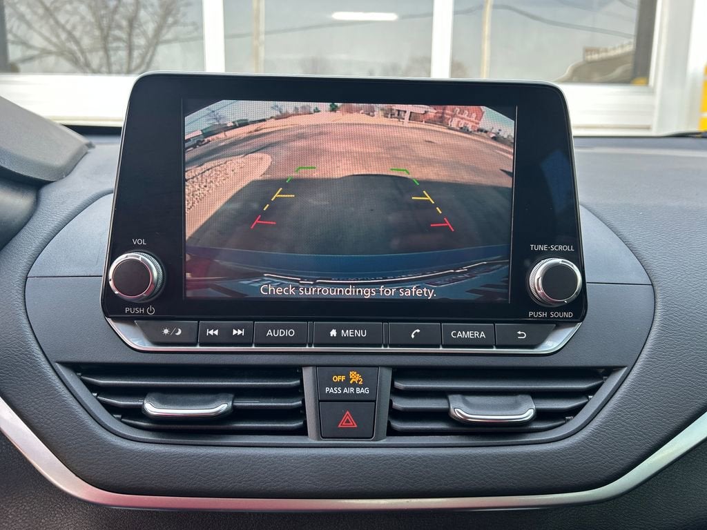 2021 Nissan Altima 2.5 SV