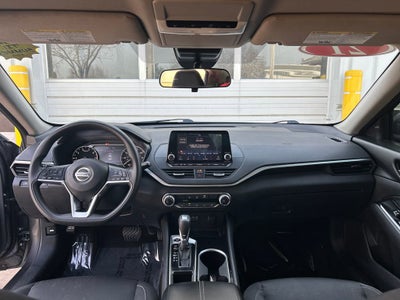 2021 Nissan Altima 2.5 SV