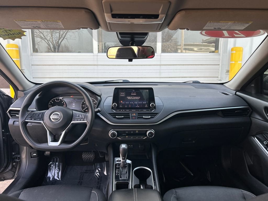 2021 Nissan Altima 2.5 SV