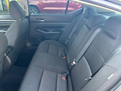 2021 Nissan Altima 2.5 SV