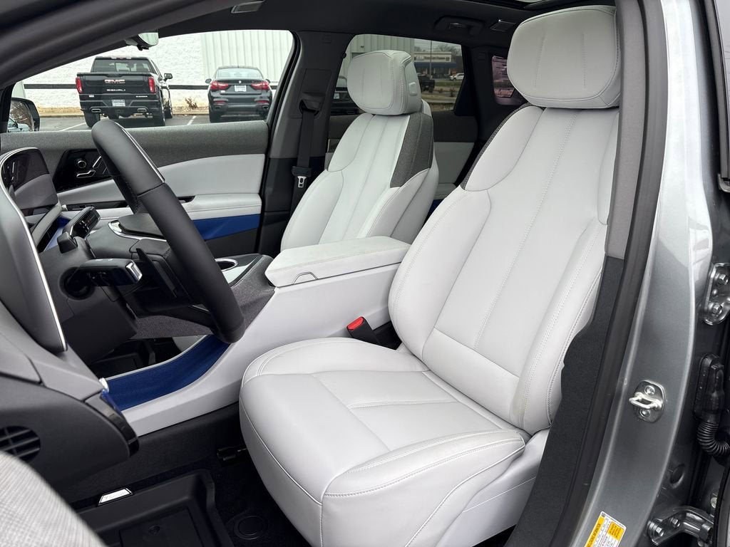 2026 Cadillac OPTIQ Luxury