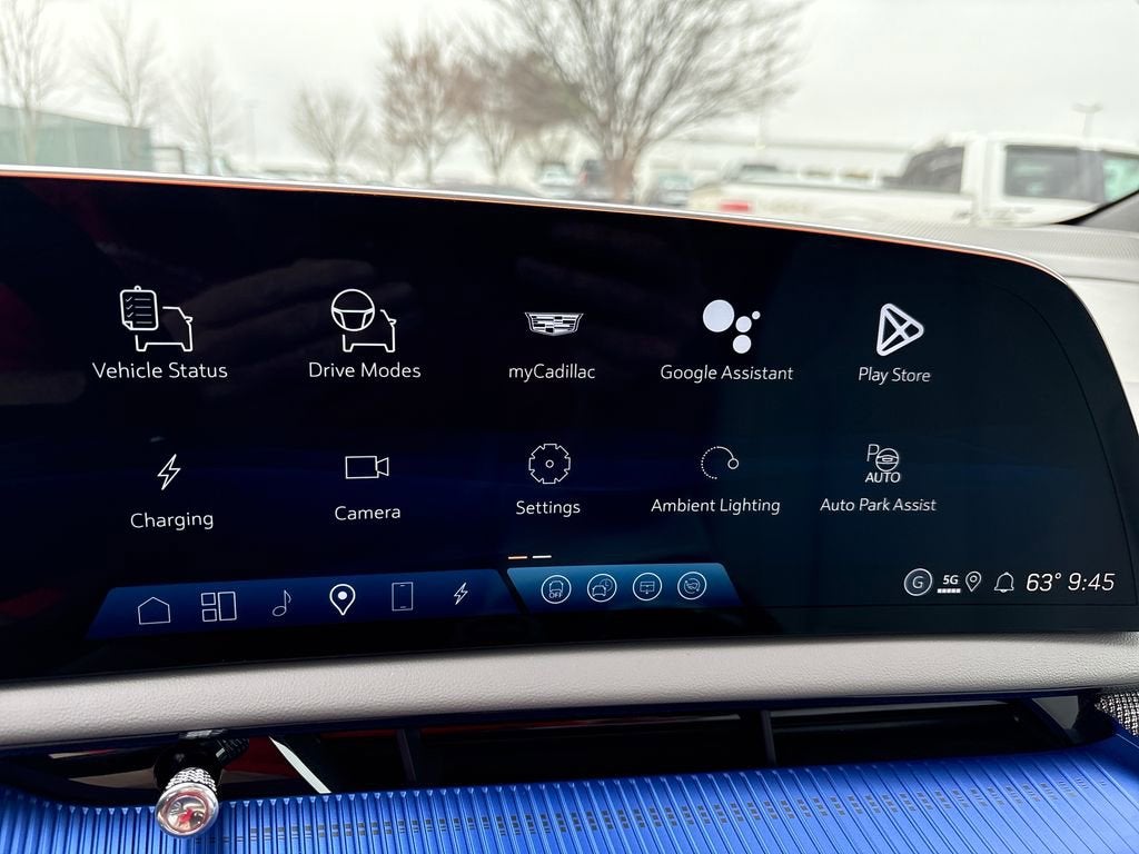 2026 Cadillac OPTIQ Luxury