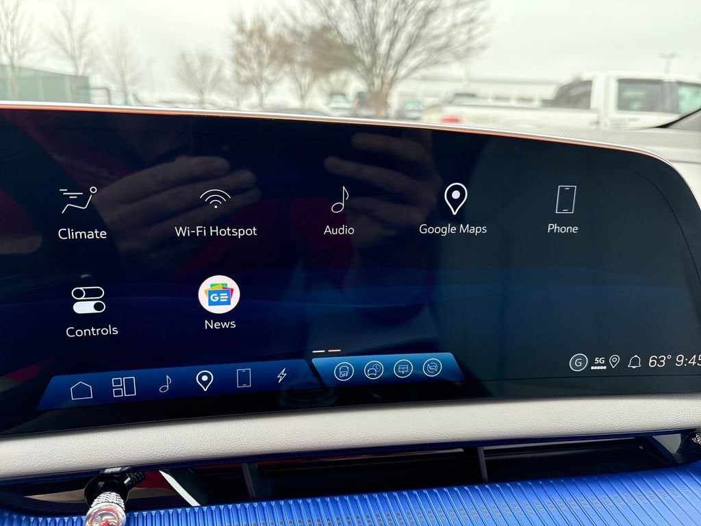 2026 Cadillac OPTIQ Luxury