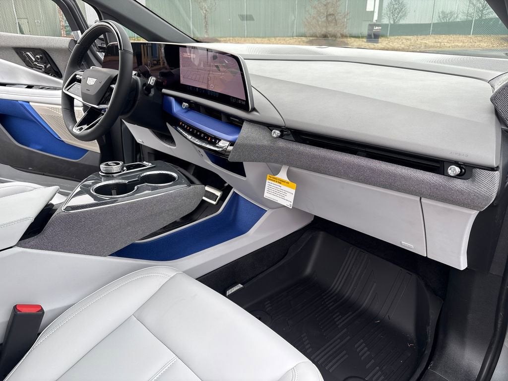 2026 Cadillac OPTIQ Luxury