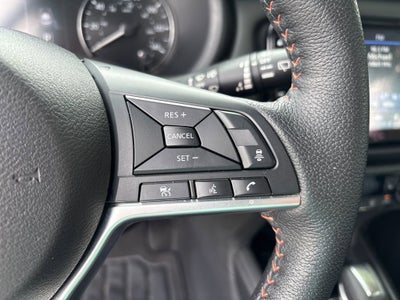 2023 Nissan Kicks SR Xtronic CVT