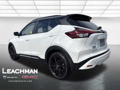 2023 Nissan Kicks SR Xtronic CVT