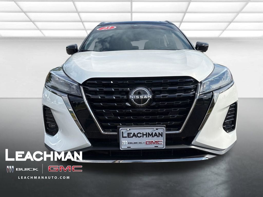 2023 Nissan Kicks SR Xtronic CVT