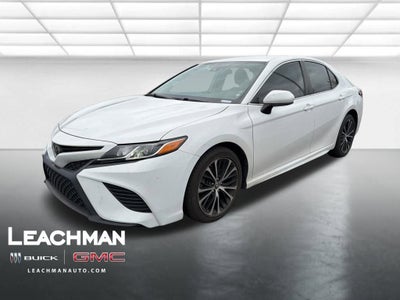 2019 Toyota CAMRY SE