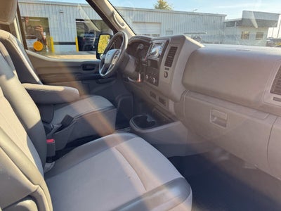 2018 Nissan NV Passenger NV3500 HD S V6