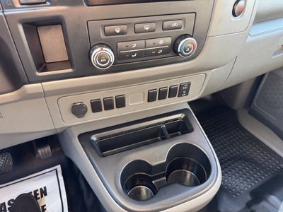2018 Nissan NV Passenger NV3500 HD S V6