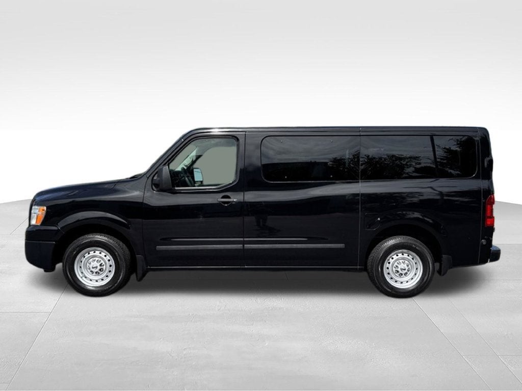 2018 Nissan NV Passenger NV3500 HD S V6