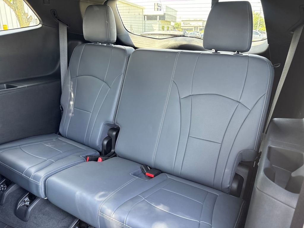 2022 Buick Enclave Essence