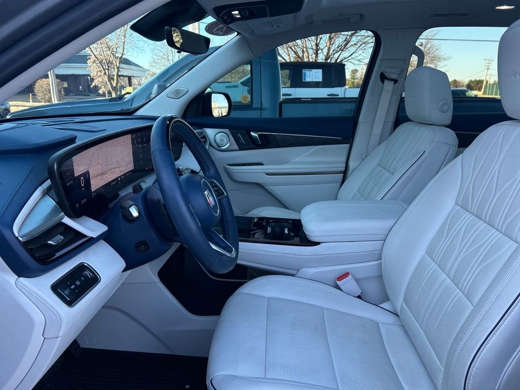 2025 Buick Enclave Avenir