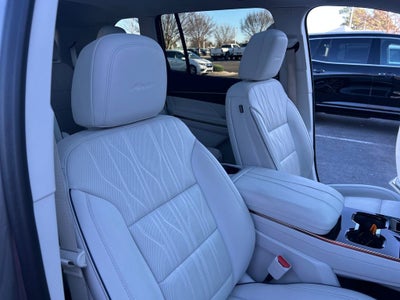 2025 Buick Enclave Avenir