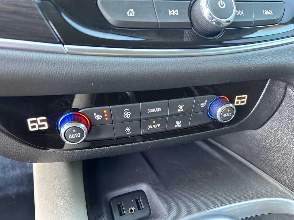 2019 Buick Enclave Essence