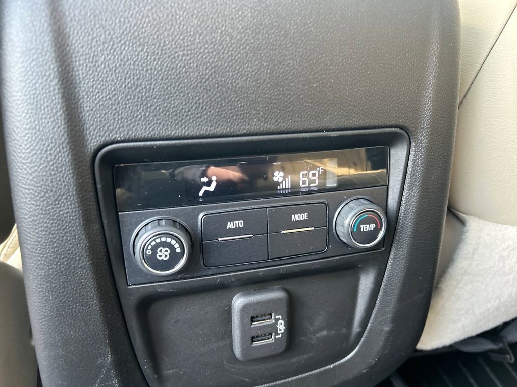 2019 Buick Enclave Essence