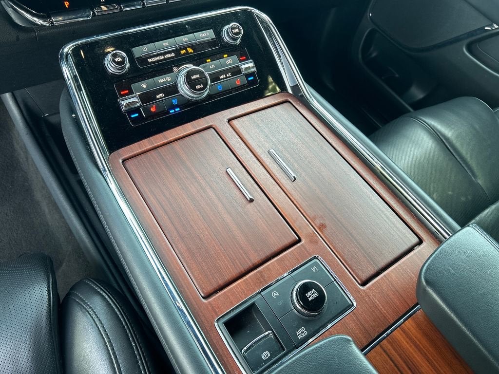 2024 Lincoln Navigator L Premiere