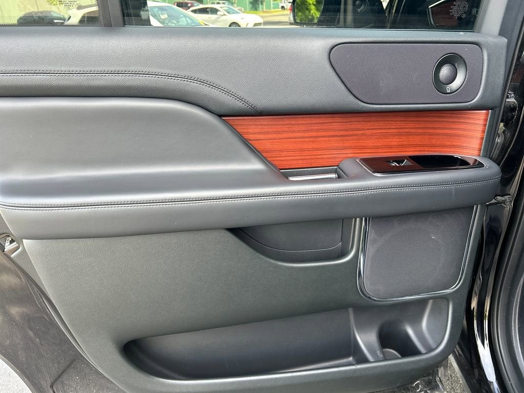 2024 Lincoln Navigator L Premiere