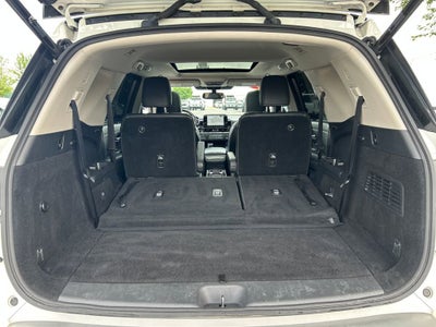 2022 Nissan Pathfinder SL 2WD