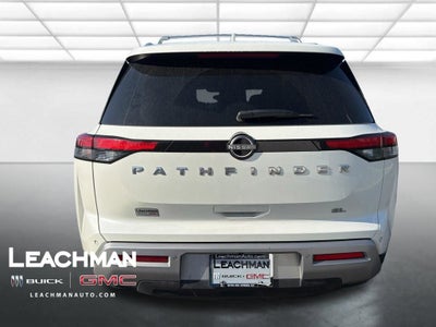 2022 Nissan Pathfinder SL