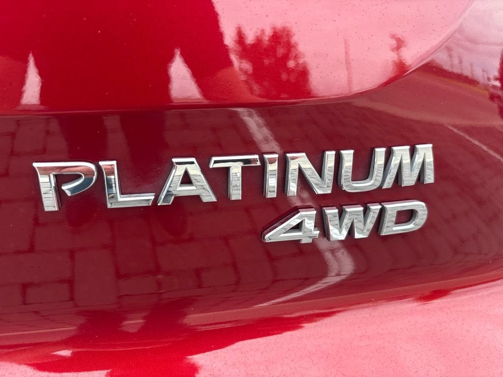 2023 Nissan Pathfinder Platinum 4WD