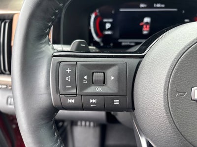2023 Nissan Pathfinder Platinum 4WD