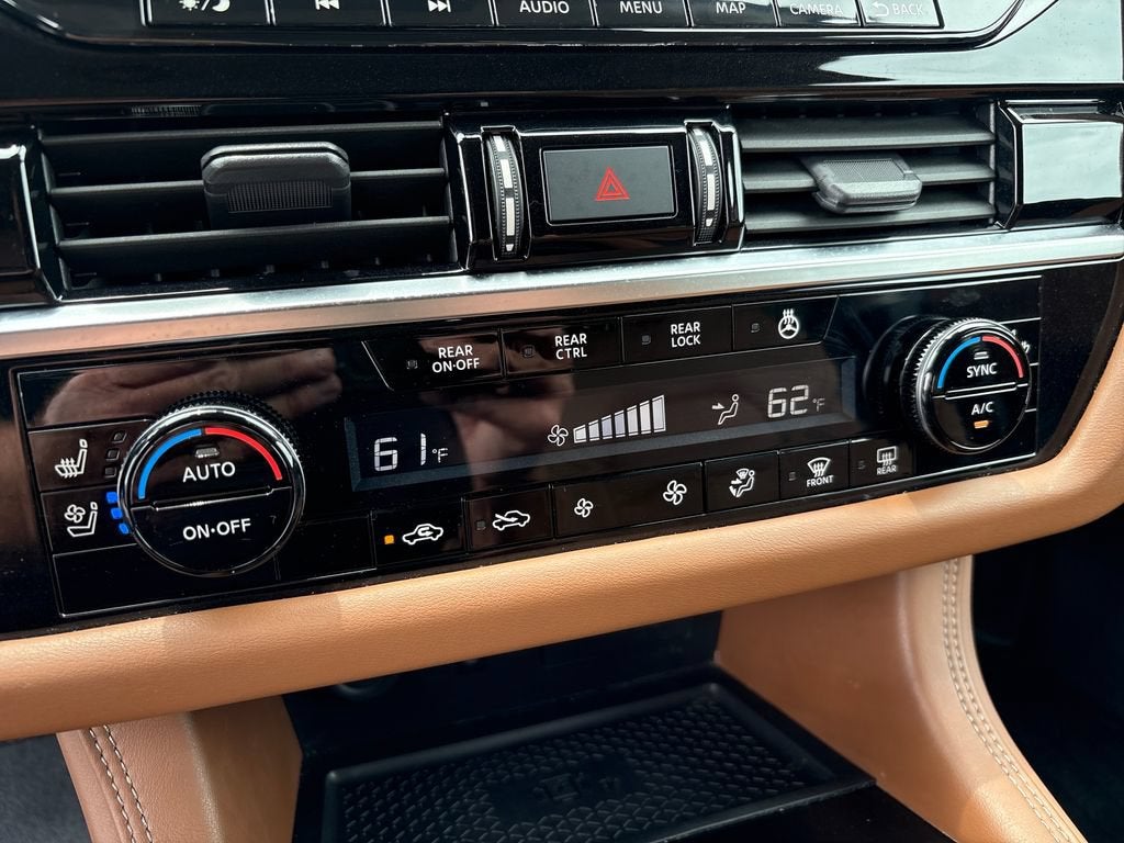 2023 Nissan Pathfinder Platinum 4WD
