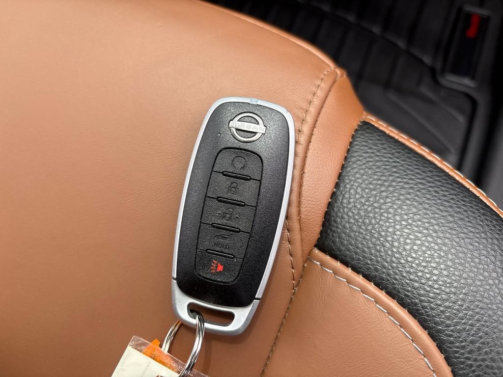 2023 Nissan Pathfinder Platinum 4WD