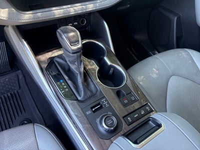 2020 Toyota Highlander Platinum