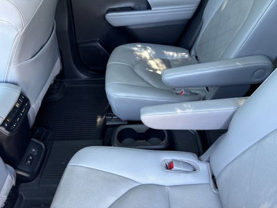 2020 Toyota Highlander Platinum