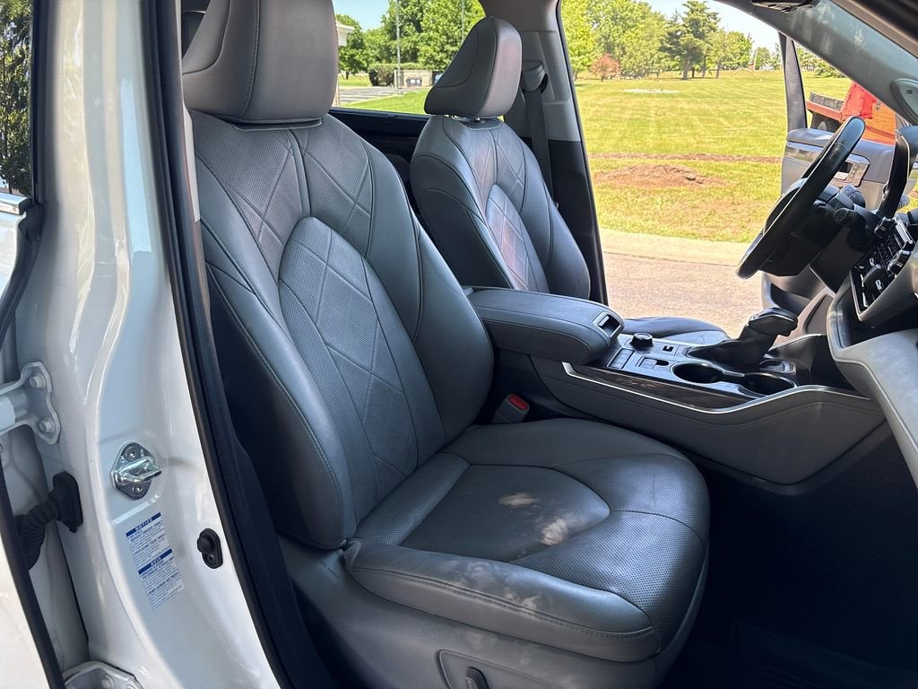 2020 Toyota Highlander Platinum