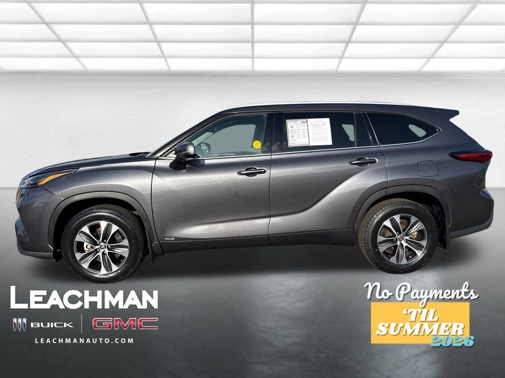 2022 Toyota Highlander Hybrid XLE