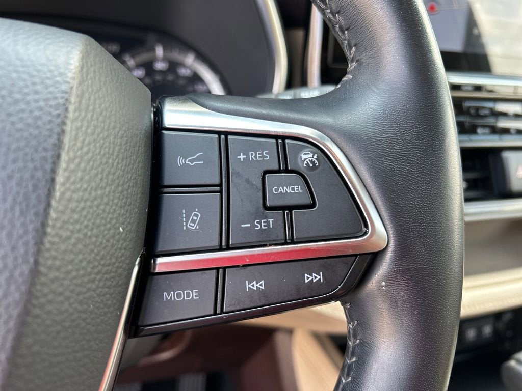 2021 Toyota Highlander Hybrid Limited