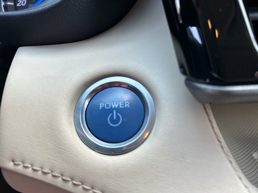 2021 Toyota Highlander Hybrid Limited