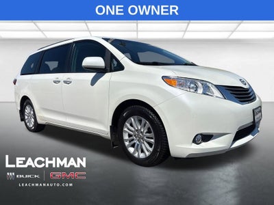 2017 Toyota Sienna Limited 7 Passenger