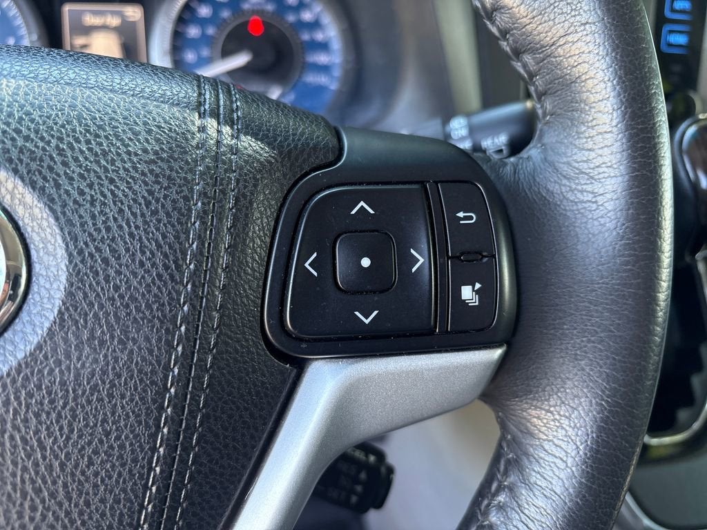 2017 Toyota Sienna Limited 7 Passenger
