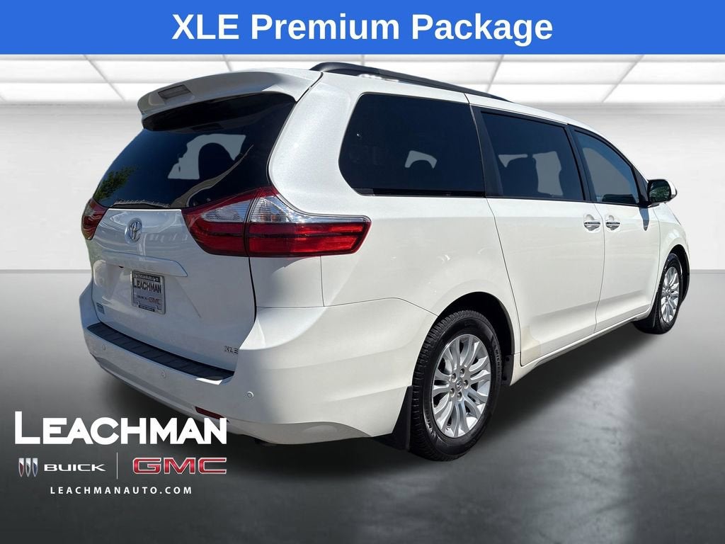 2017 Toyota Sienna Limited 7 Passenger