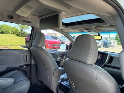 2017 Toyota Sienna Limited 7 Passenger