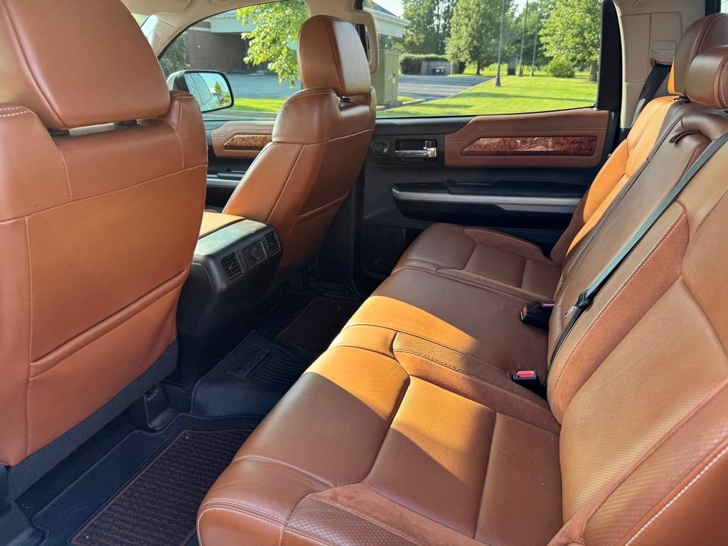 2019 Toyota Tundra 2WD SR5