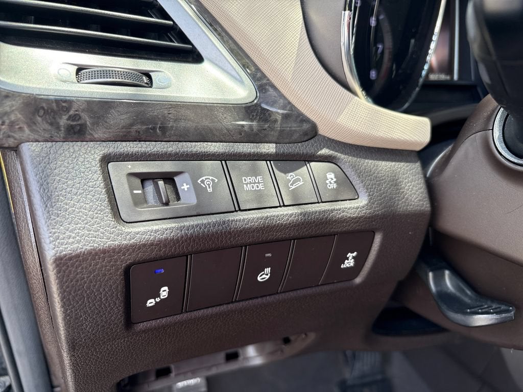 2017 Hyundai Santa Fe Sport 2.0T Ultimate