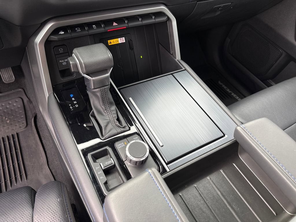 2023 Toyota Sequoia SR5