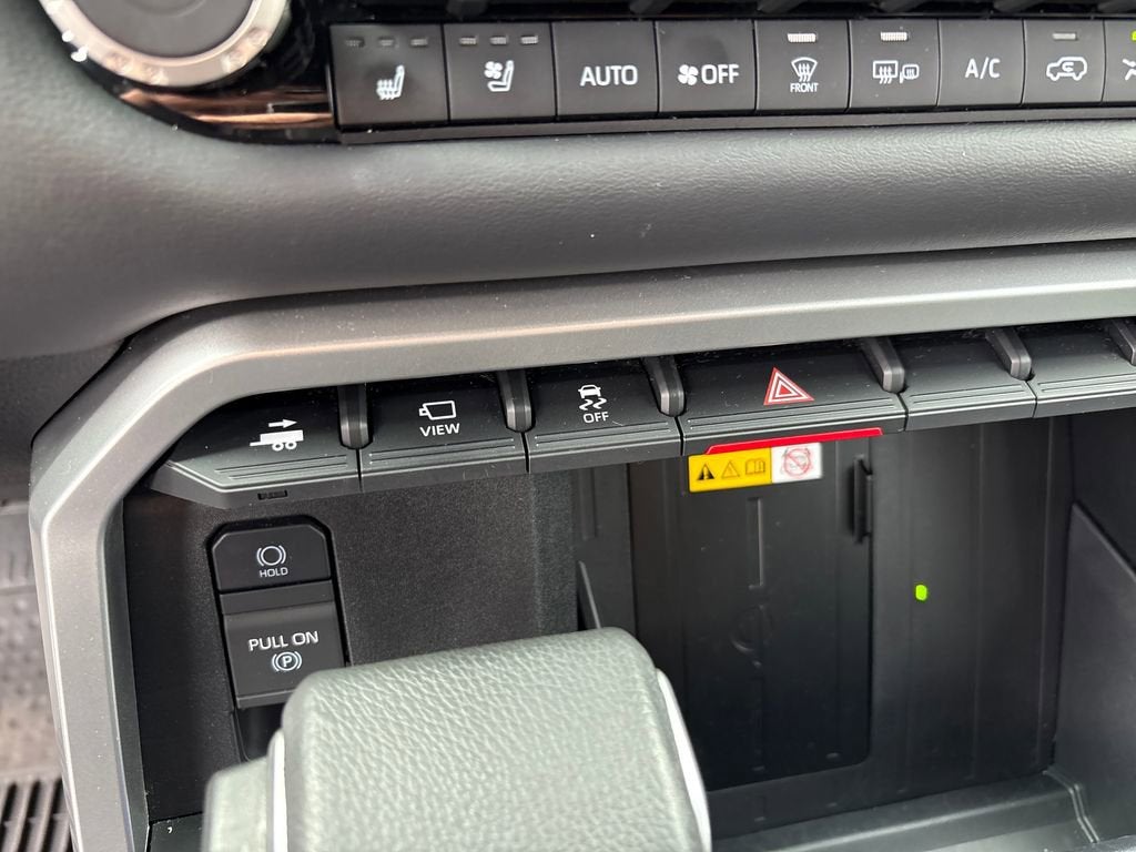 2023 Toyota Sequoia SR5